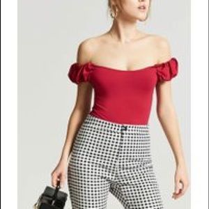 Ruffle Sleeve Bodysuit Reddish Pink